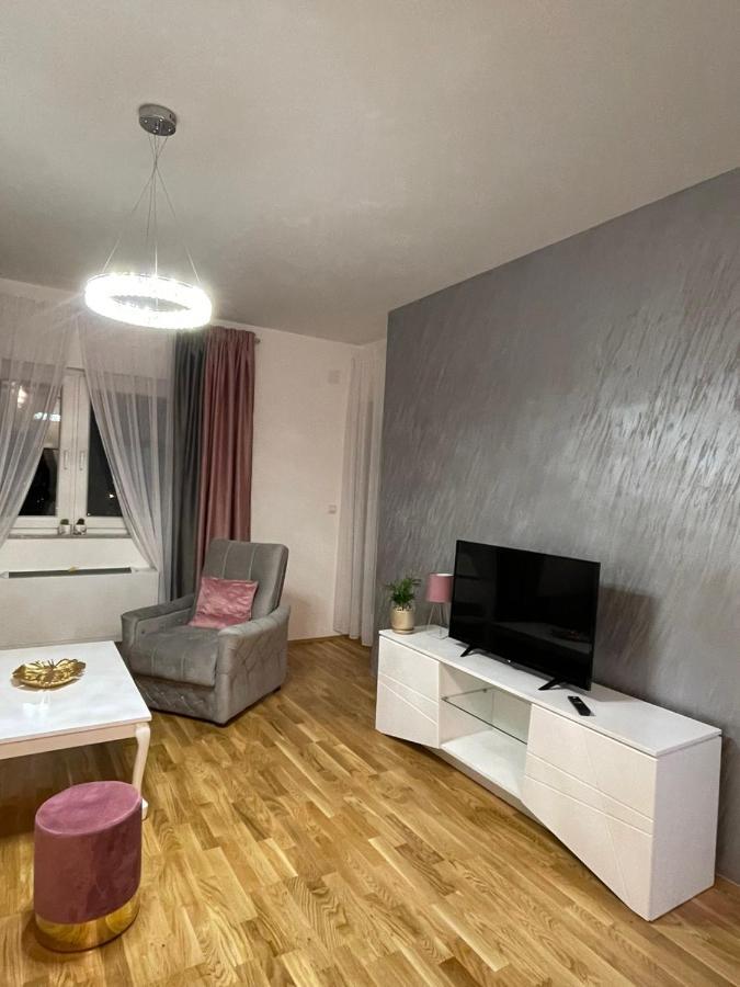 Skyline Apartment Bijeljina Zewnętrze zdjęcie
