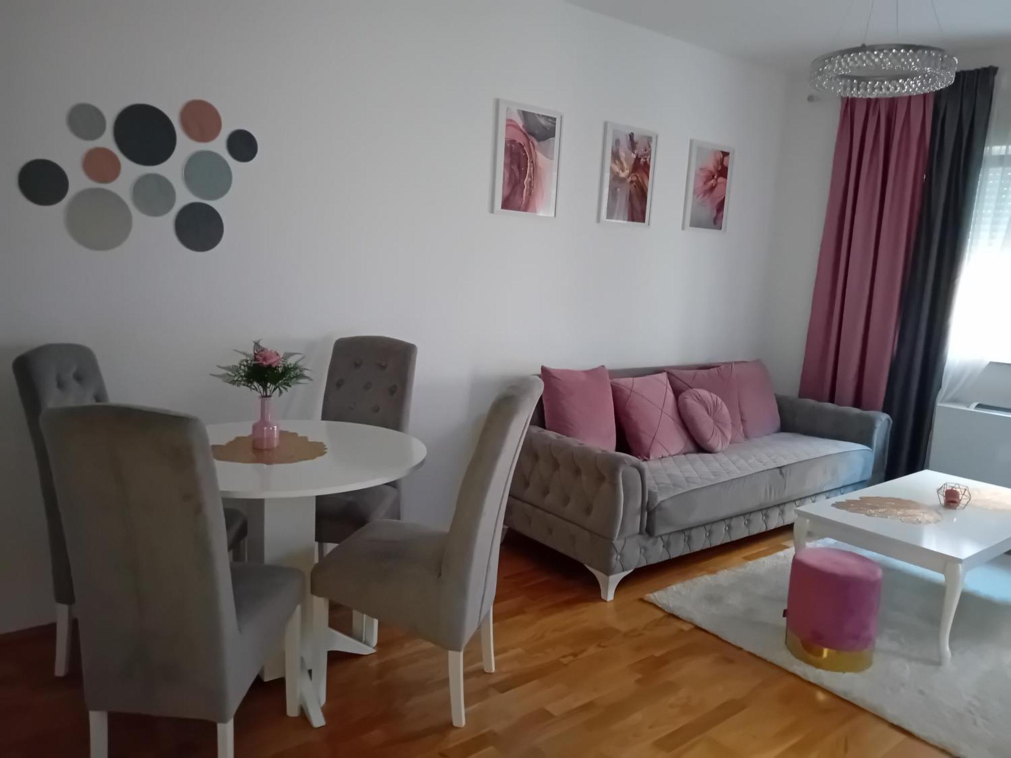 Skyline Apartment Bijeljina Zewnętrze zdjęcie