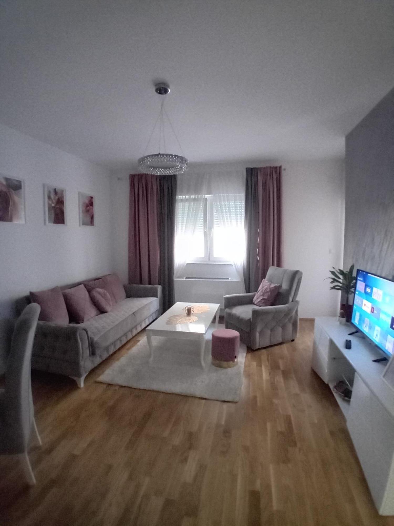 Skyline Apartment Bijeljina Zewnętrze zdjęcie