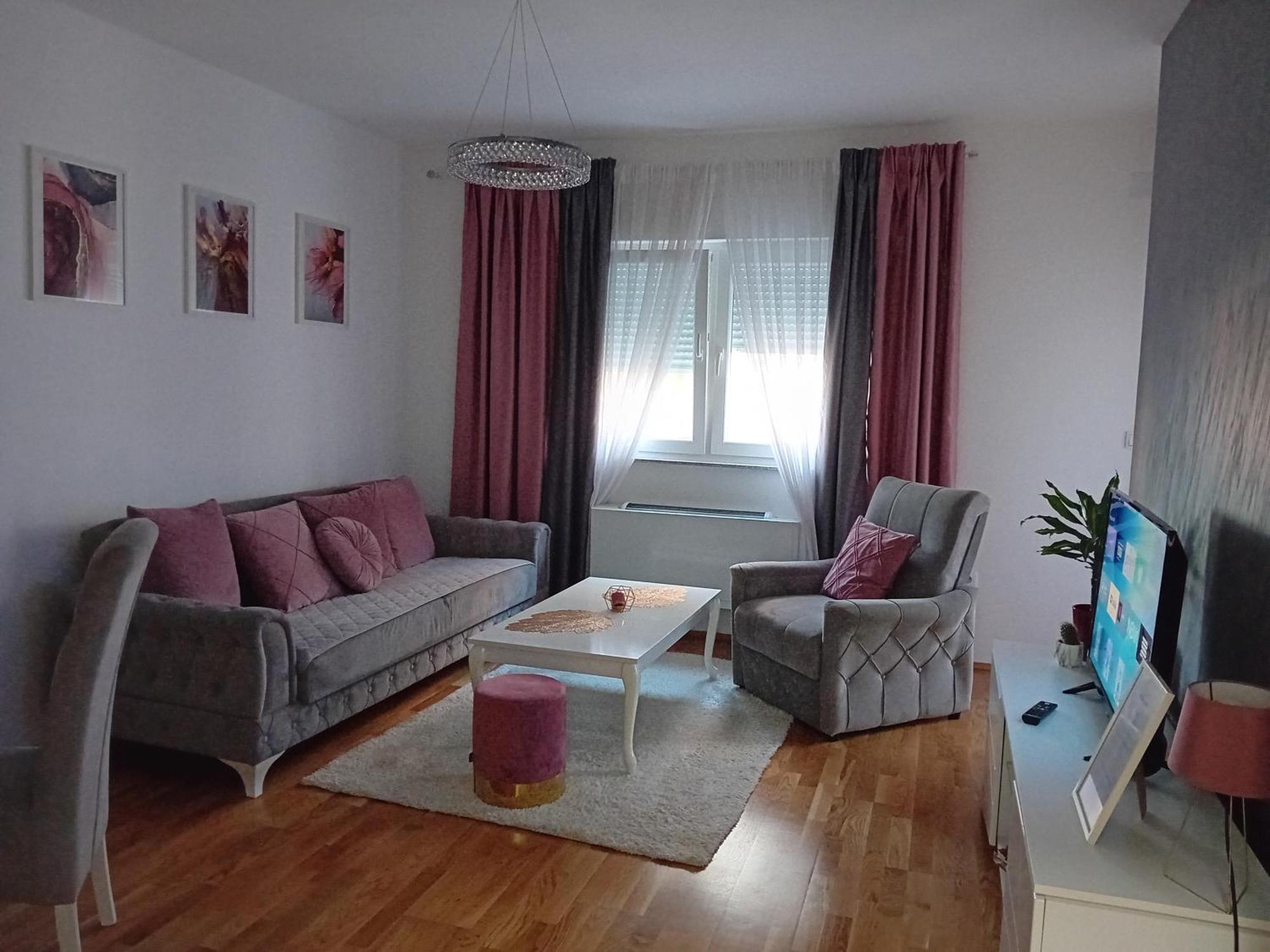 Skyline Apartment Bijeljina Zewnętrze zdjęcie